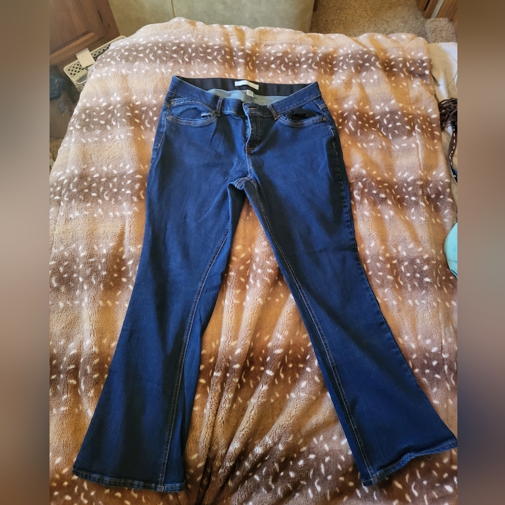 Dark blue jeans